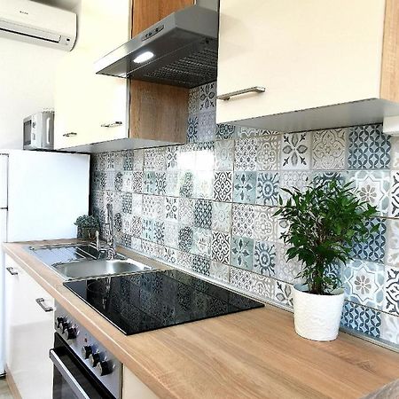 Apartments Lucia Đảo Pag Ngoại thất bức ảnh
