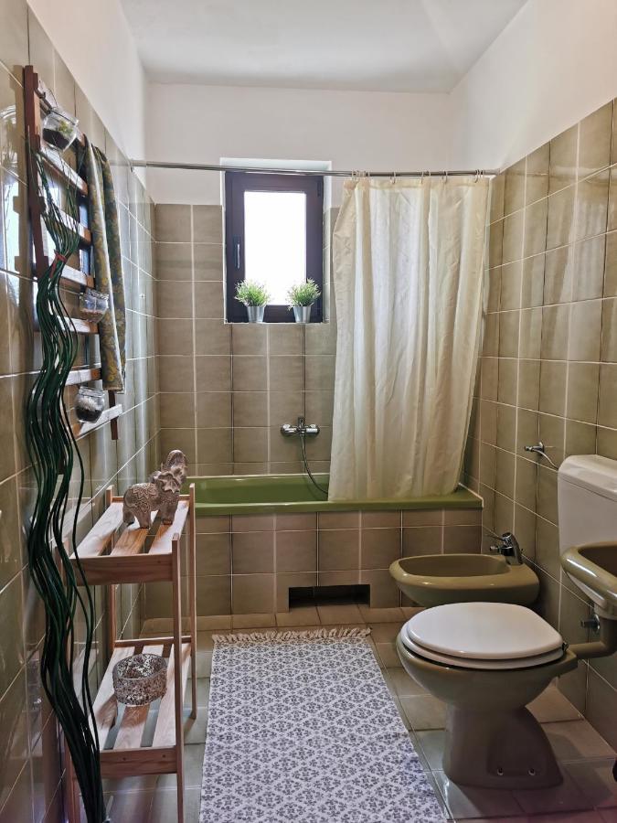 Apartments Lucia Đảo Pag Ngoại thất bức ảnh